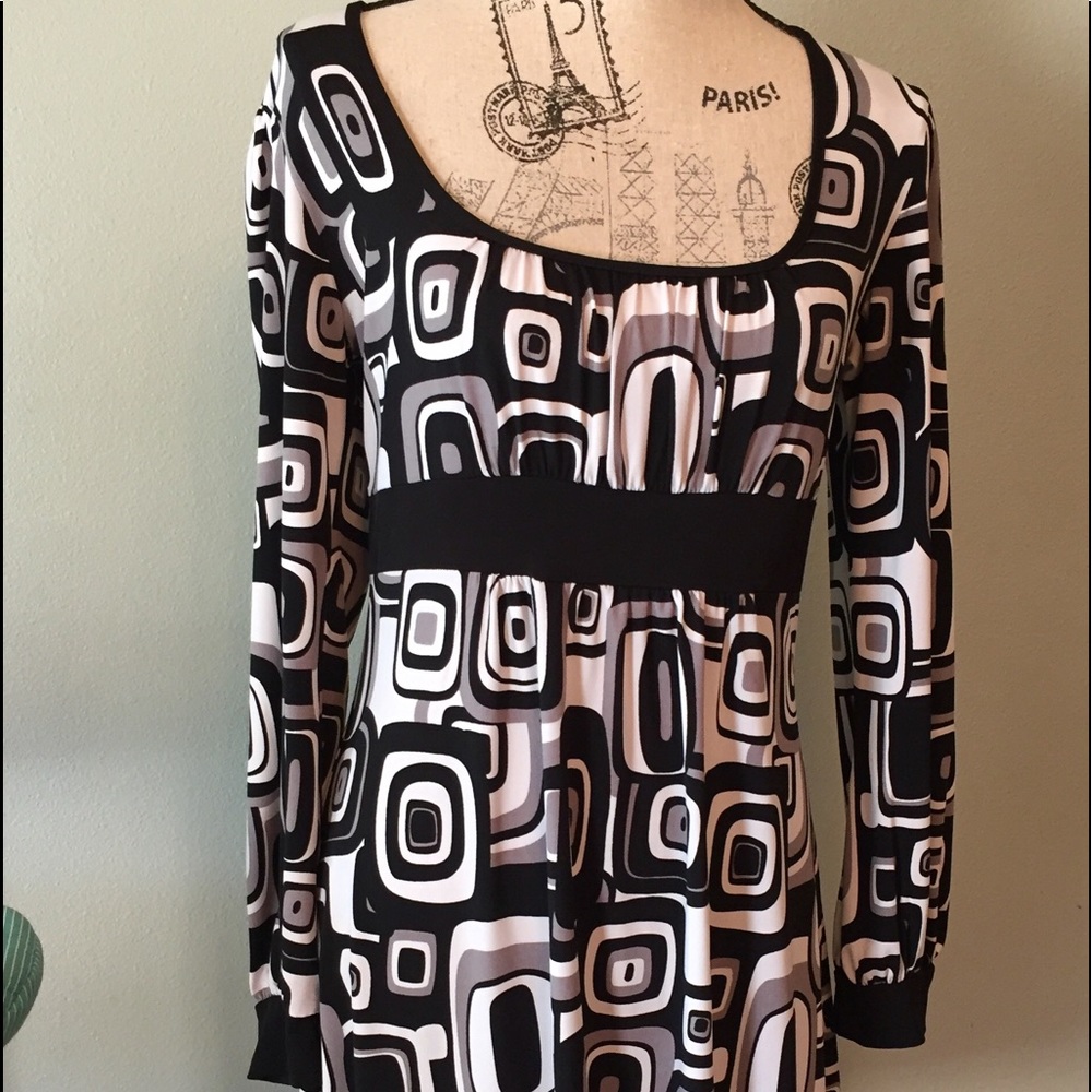 VOT. 1 Dress